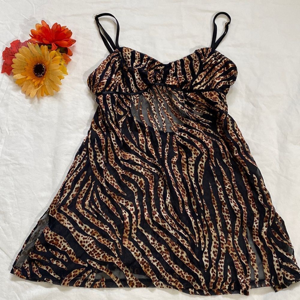 NWT VS lingerie nighty scoop open back leopard wave sheer size small